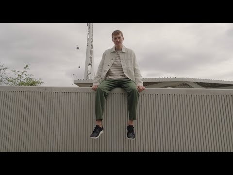 KEEN KNX Barefoot-Inspired Sneaker