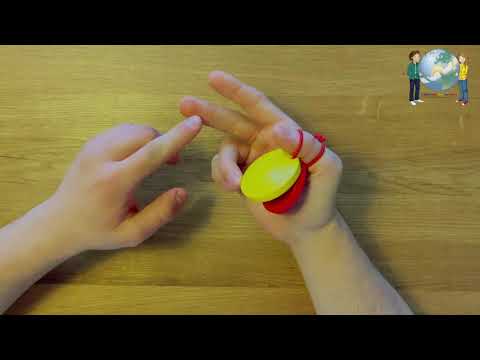 Lukas und Lara auf Tour - Spanien - Wie man eine Kastagnette spielt