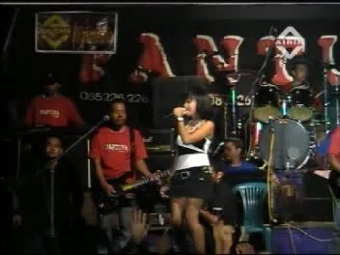 Kupu Kupu Dona PANTURA 161008