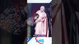 Download lagu ibu Harsiwi blak blakan memuji Lesti kejora,bakat nya yang tak tertandingi😱#shorts#viral#fyp#artist mp3