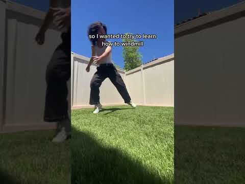 DAY 1 OF ME LEARNING HOW TO BREAKDANCE AGAIN