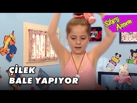 Çilek Kendi Kendine Eğleniyor! - Sihirli Annem 54.Bölüm