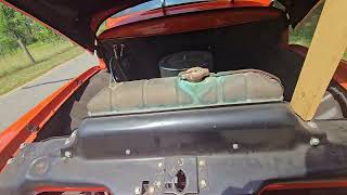 1954 Ford F 100 - Idling