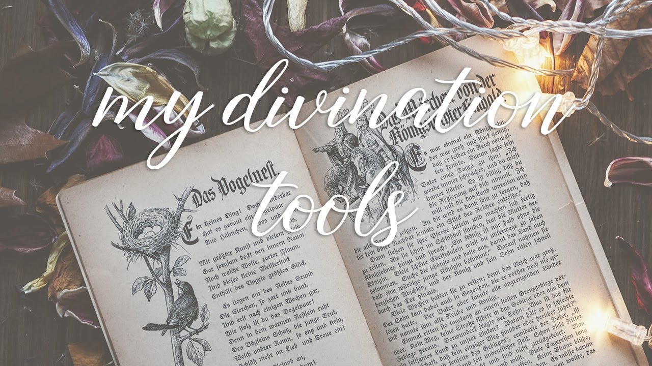 my divination tools 🔮 | morrigan