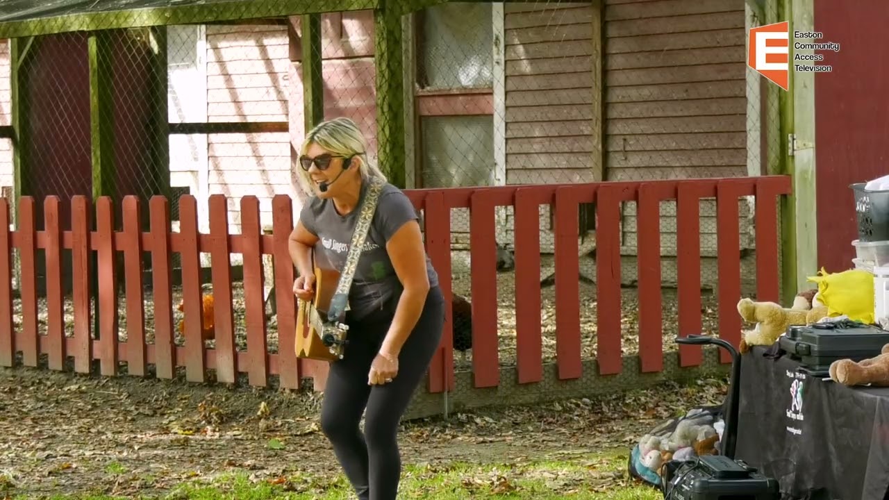 ECAT Day 2025 - Small Singers and Shakers Performance