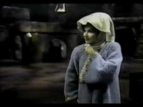 Marisa Galvany sings "Vieni! T'affretta" from Macbeth