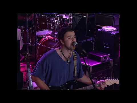 Video thumbnail for Vuela (Directo Sala Bikini)