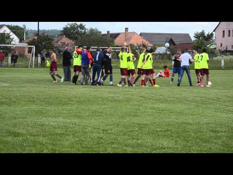 www sportulsalajean ro   CS BARCAU NUSFALAU aproape de titlu la juniori