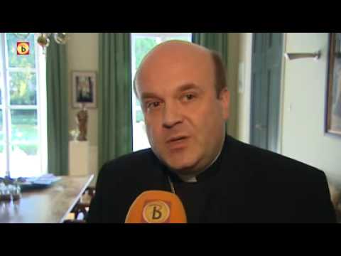 Bisschop Van den Hende: Kerkregels niet versoepelen