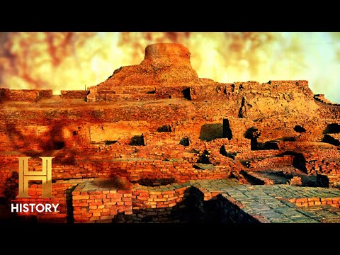 Ancient Aliens: Atomic Blast Destroys Ancient Pakistani Civilization | History