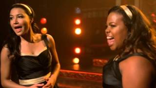 Glee - What doesn&#39;t kill you makes you stronger (Full Performance) HD