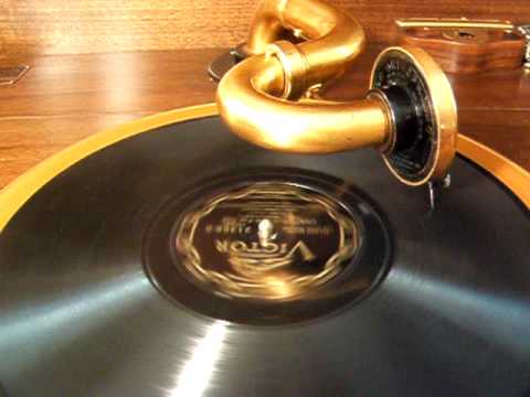 Crazy Rhythm - Roger Wolfe Kahn & his Orchestra - 1928 Victor Orthophonic Record