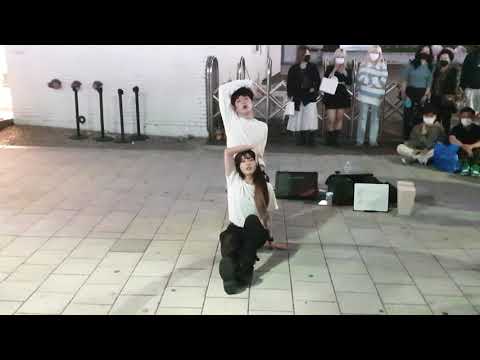 20220924 214541 YuKagawa#유카가와&ShinHwa#강신화 Hongdae Busking 홍대 버스킹 #SnowHorse