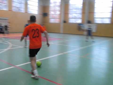 StrefaFutbolu.pl: OIRP Warszawa - Wybrzeże Klatki Schodowej 2.1