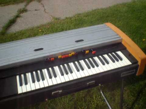 RARE Hohner AA49; undocumented combo organ circa 1970