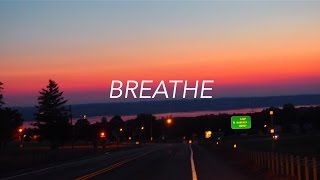 Astrid S - Breathe (lyrics)