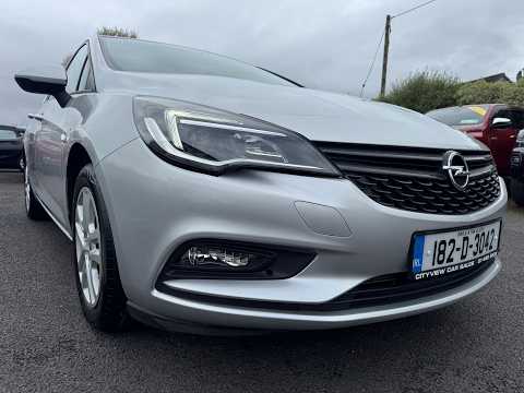 Opel Astra E 1.4 I 100PS 5DR - Image 2