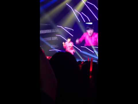 141207 Yunho dance [ Moonlight fantasy] TVXQ. T1STORY Concert