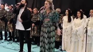 Kim O Sakallı Adam-Yasin Aydın Seren Serengil Medeniyetler Korosu