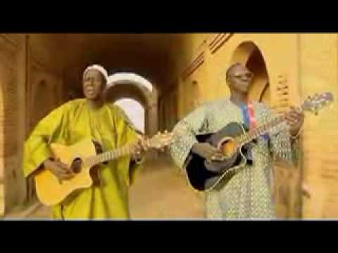 Ali Farka Touré & Boubacar Traoré - Diarabi