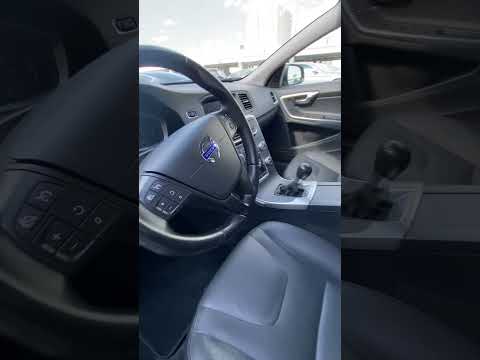 фото volvo v60 i рестайлинг 0
