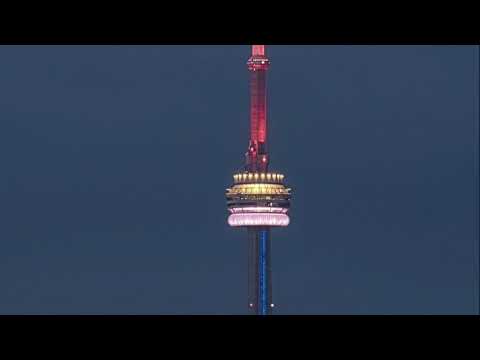 14 Juillet 2021 Tour CN Toronto Canada aux couleurs de la France / CN Tower Toronto Bastille Day