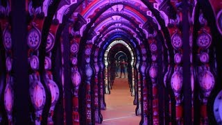 Singapore Science Centre - Professor Crackitt's Light Fantastic: A Mirror Maze Experience (2018)