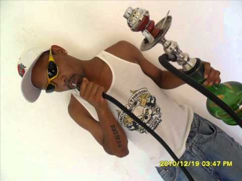 Mc bonado part  juninho jr & mc dede - tirando uma onda