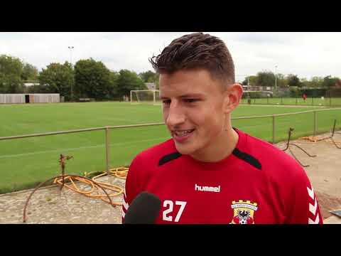 Deventer Voetbal - Donny van Iperen en Jenthe Mertens