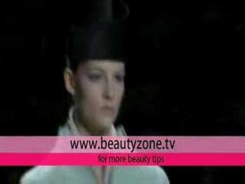 Paris Fashion Week: Louis Vuitton