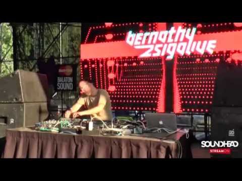 Bernathy Zsiga Live - Balaton Sound, Zamárdi 12-07-2015
