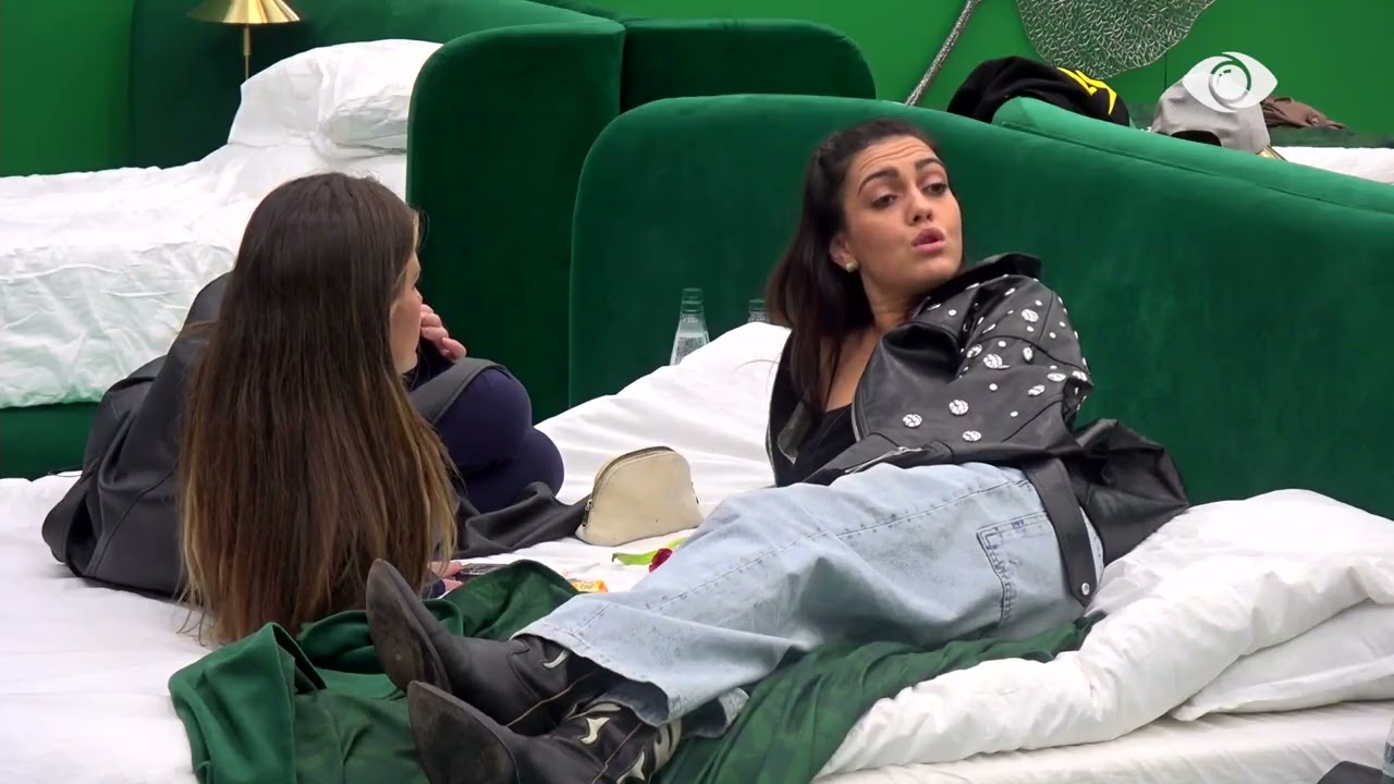 “Ti do luash vetëm apo…”/ Livia diskuton me Tirin për punët e shtëpisë: Jam i dashuri i lideres…