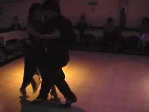  Federico Naveira  and  Gabriela Fernandez  are  dancing  to  the  tango  "  Embrujamiento  "