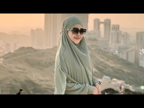 KELAYUNG-LAYUNG ~ Chandra Rosalina