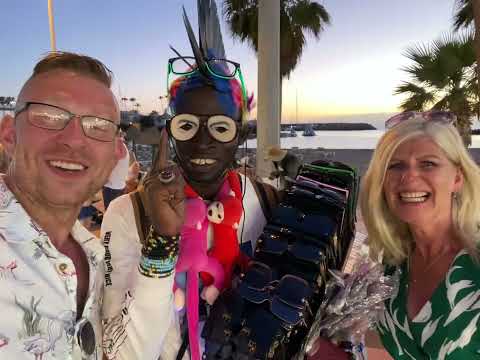 Chicken nugget man Tenerife! Very good very nice! Nicki Minaj!