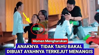 Download lagu AYAH BUAT ANAKNYA TERKEJUT TERHARU Momen Ketika Ayah Diam-diam Beri Kejutan Hadiah Handphone Baru mp3