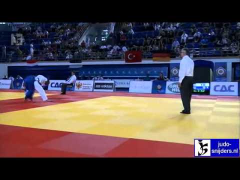 Devin Waldenburg (GER) - Nasul Mesinovic (BIH) [-55kg]