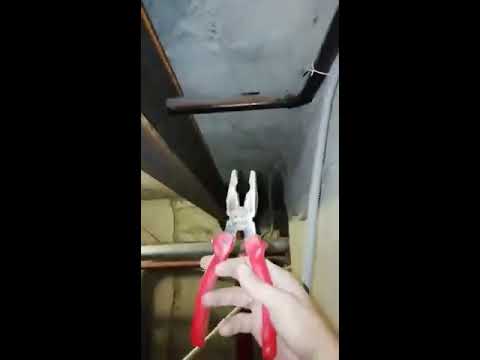 Уходи оттуда, сталкер!