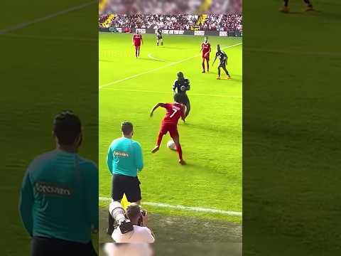 حماس سبيد داخل الملعب رغم إلغاء الهدف#football#soccer#highlights#shorts#fifa #viral #premierleague