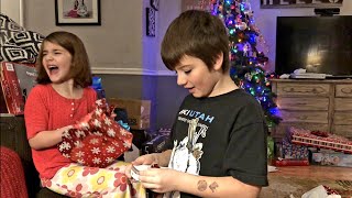 Kid's Christmas Morning Presents Opening With A Disneyland Trip Surprise!