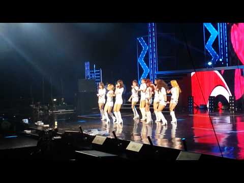[fancam] [120702] kpop Nation in Macau snsd hoot