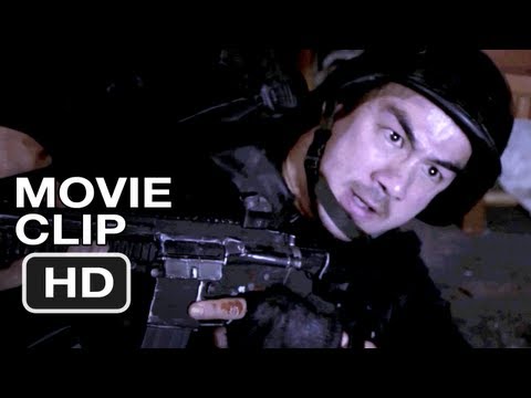 The Raid: Redemption (Clip 'Through the Floor')