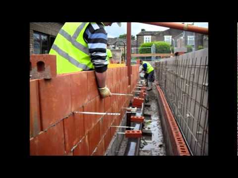 Rosslee Construction building with Wienerberger's Porotherm Thermal Clay Blocks