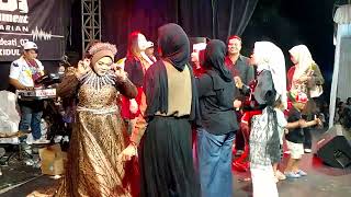 Download lagu Duda Araban Voc Lia Shella - Sensasi Entertainment # New MM Audio. mp3 Download lagu Duda Araban Voc Lia Shella - Sensasi Entertainment # New MM Audio. mp3