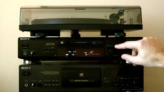 Video thumbnail for Sony MDS-JE520 minidisc recorder - short demo by ericBcreator