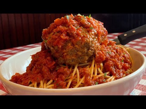 The Untold Truth of Buca Di Beppo