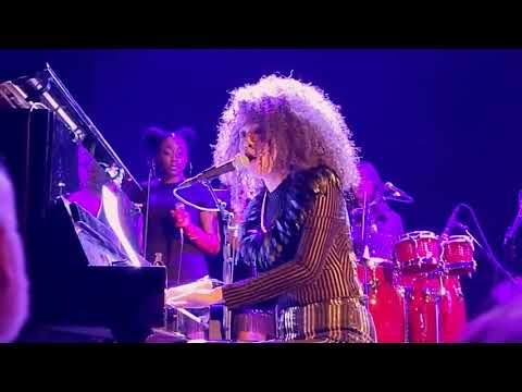 Georgia On My Mind (Ray Charles) Family Company feat. Judith Hill - LIVE