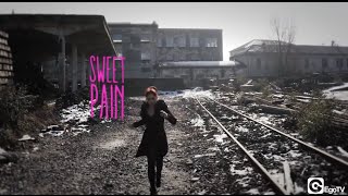 PHANTAFOX - Love The Noise (Video Lyrics)