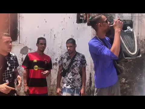 o Astro na voz MC blok toca Neymar