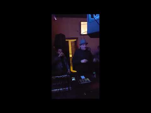 Mickey Oliver of the Hotmix 5